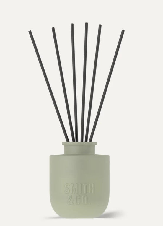 SMITH&CO. Amber & Freesia Reed Diffuser 50ml