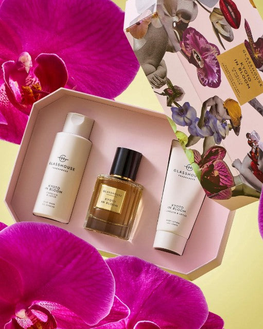 GLASSHOUSE FRAGRANCES. Kyoto in Bloom: Camellia & Lotus. Fragrance Gift Set.