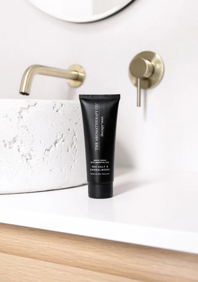 THERAPY MAN Sea Salt & Sandalwood Shaving Cream